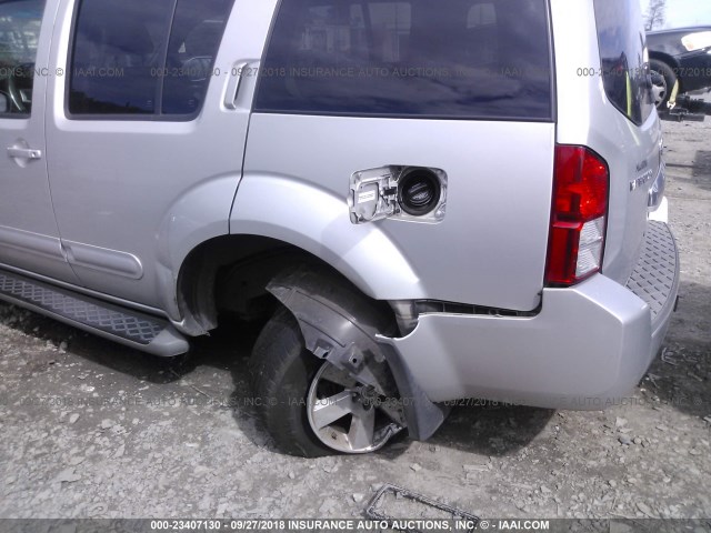 5N1AR18B88C620008 - 2008 NISSAN PATHFINDER S/LE/SE SILVER photo 6