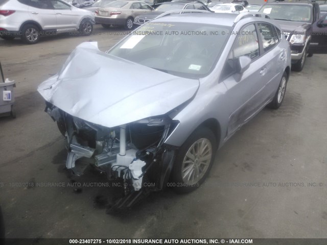 4S3GTAB68J3729652 - 2018 SUBARU IMPREZA PREMIUM SILVER photo 2