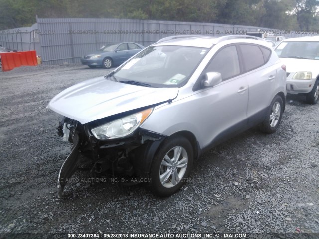 KM8JUCACXBU185586 - 2011 HYUNDAI TUCSON GLS/LIMITED 银色 照片 2