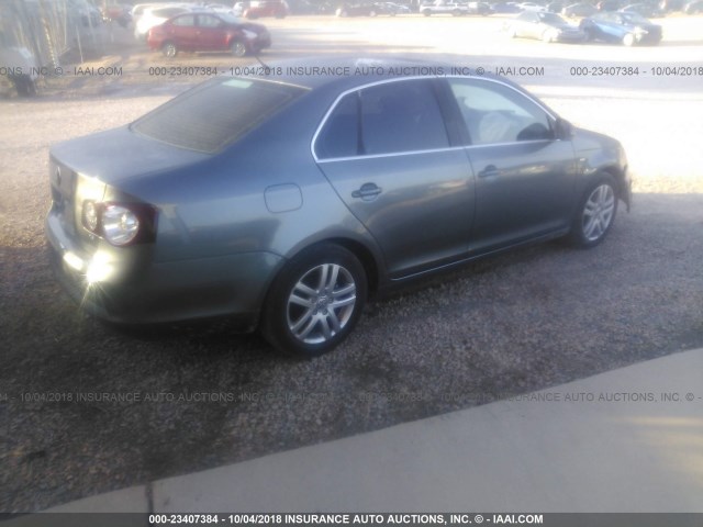 3VWEF71K07M135612 - 2007 VOLKSWAGEN JETTA WOLFSBURG 灰色 照片 4