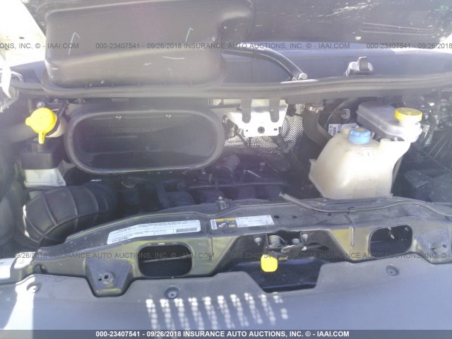 3C6TRVAG6JE104875 - 2018 RAM PROMASTER 1500 1500 STANDARD WHITE photo 10