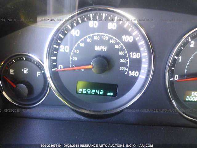 1J8HG48NX6C175457 - 2006 JEEP COMMANDER Qara foto 7