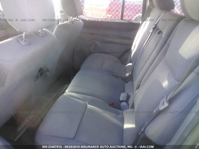1J8HG48NX6C175457 - 2006 JEEP COMMANDER Qara foto 8