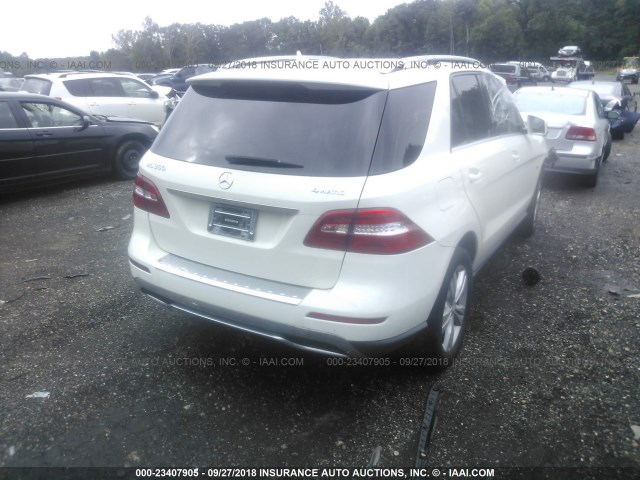 4JGDA5HB8CA027619 - 2012 MERCEDES-BENZ ML 350 4MATIC WHITE photo 4