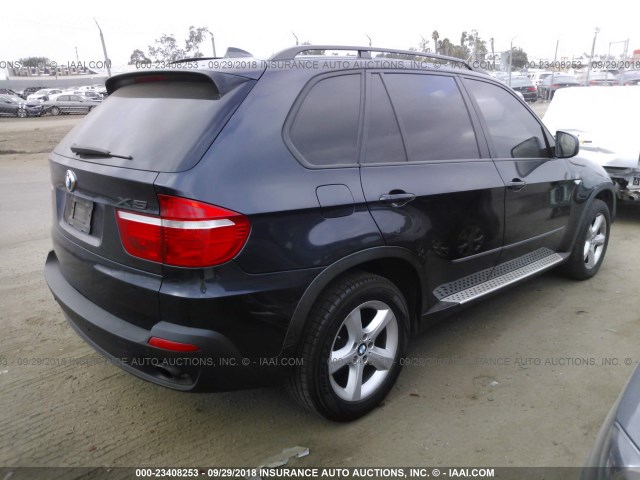 5UXFE4C52AL382265 - 2010 BMW X5 XDRIVE30I 深蓝色 照片 4