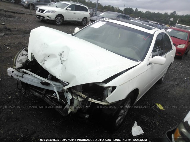 JTDBE32K140285162 - 2004 TOYOTA CAMRY LE/XLE Ақ фото 2