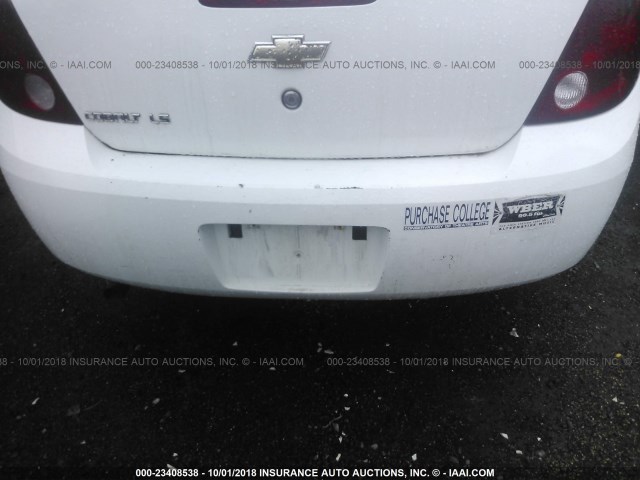 1G1AK55FX67737370 - 2006 CHEVROLET COBALT LS WHITE photo 6