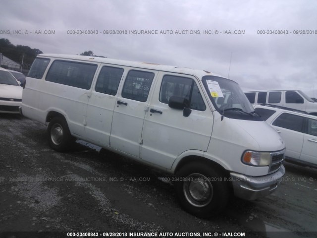 2B5WB35Y7VK530601 - 1997 DODGE RAM WAGON B3500 WHITE photo 1