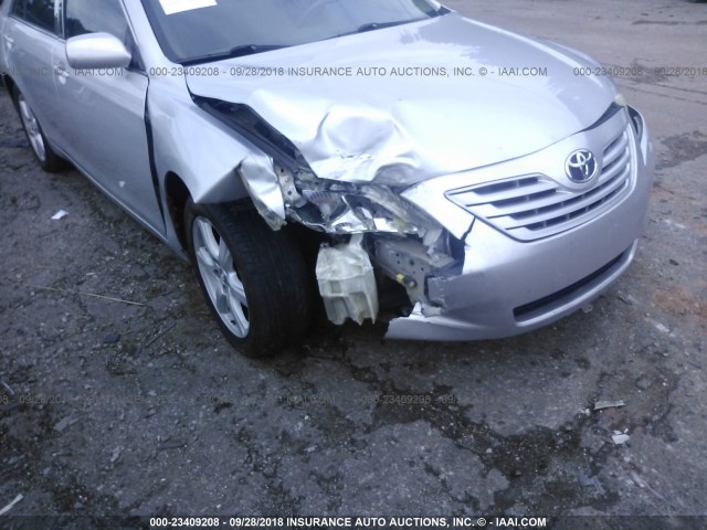 4T1BE46K39U304323 - 2009 TOYOTA CAMRY SE/LE/XLE SILVER photo 6