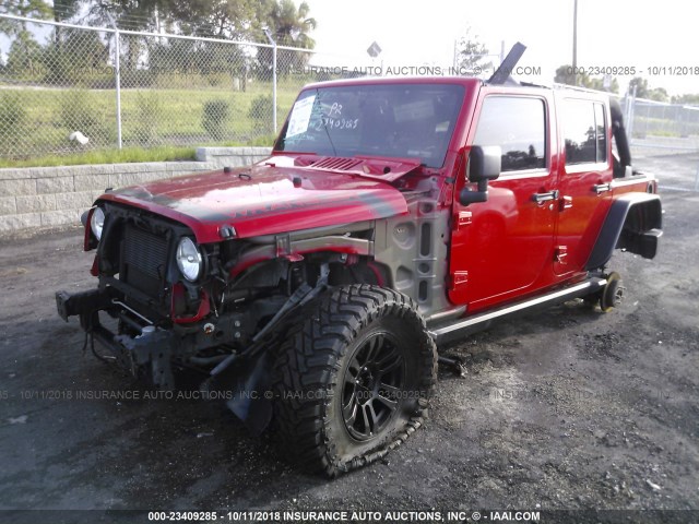 1C4BJWDG8EL198073 - 2014 JEEP WRANGLER UNLIMITE SPORT RED photo 2