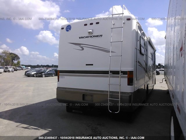 1FCNF53S210A13915 - 2002 HOLIDAY RAMBLER VACATIONER (F550)  WHITE photo 4