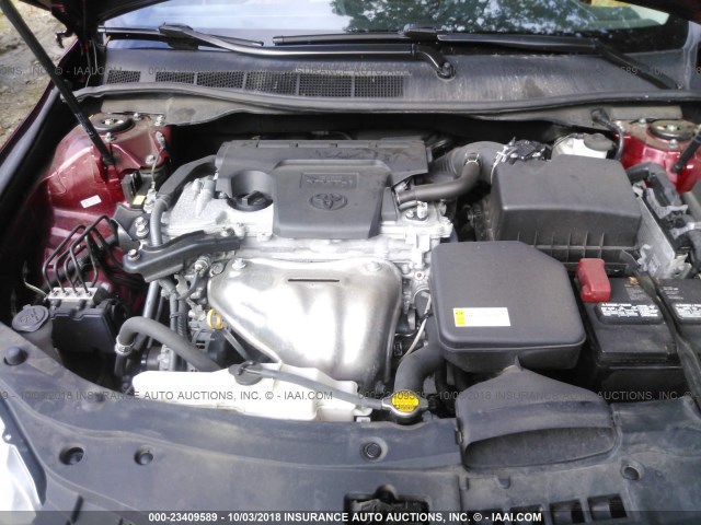 4T1BF1FK5GU503625 - 2016 TOYOTA CAMRY LE/XLE/SE/XSE 栗色 照片 10