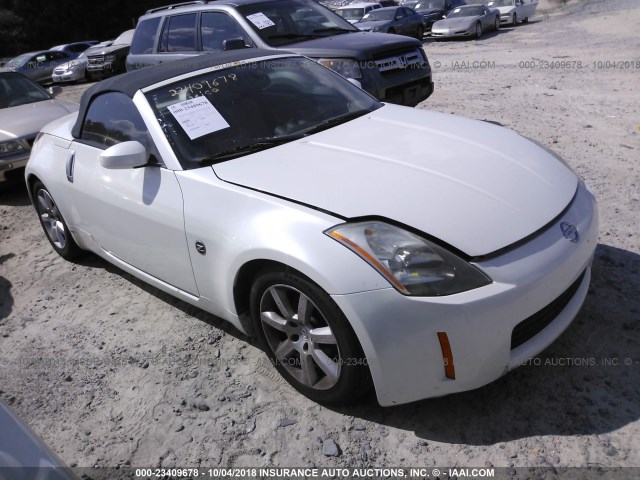 JN1AZ36A65M757175 - 2005 NISSAN 350Z ROADSTER WHITE photo 1