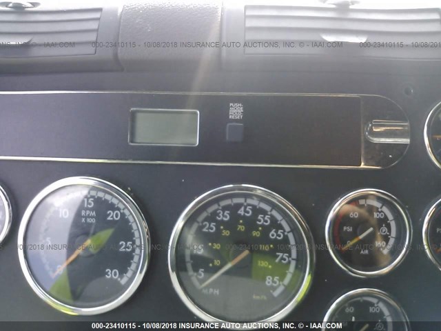 1FUJGLBG4CLBE5337 - 2012 FREIGHTLINER CASCADIA 125  WHITE photo 6