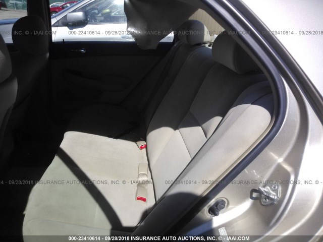 1HGCM56137A121173 - 2007 HONDA ACCORD VALUE GOLD photo 8