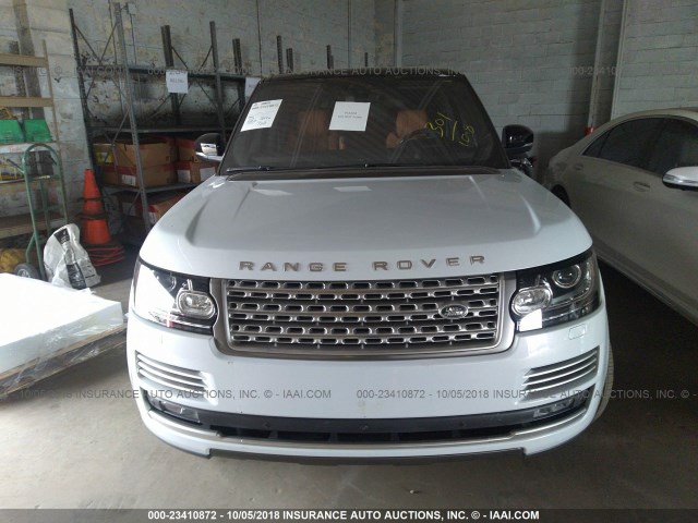 SALGV5FE4HA327662 - 2017 LAND ROVER RANGE ROVER AUTOBIOGRAPHY WHITE photo 6