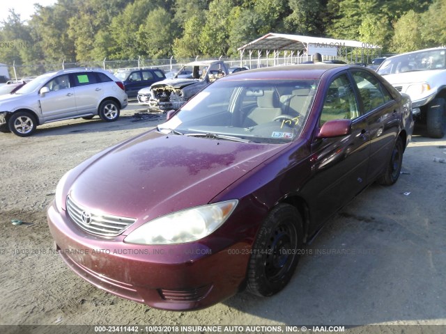 4T1BE32K95U076905 - 2005 TOYOTA CAMRY LE/XLE/SE Қызыл фото 2