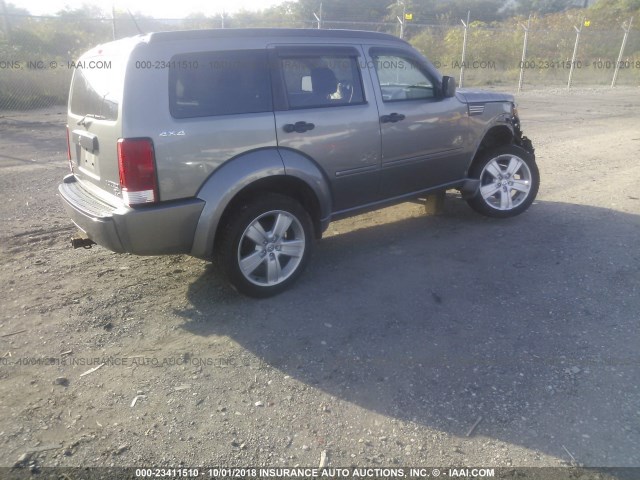 1D4PU4GX9BW607191 - 2011 DODGE NITRO HEAT GRAY photo 4