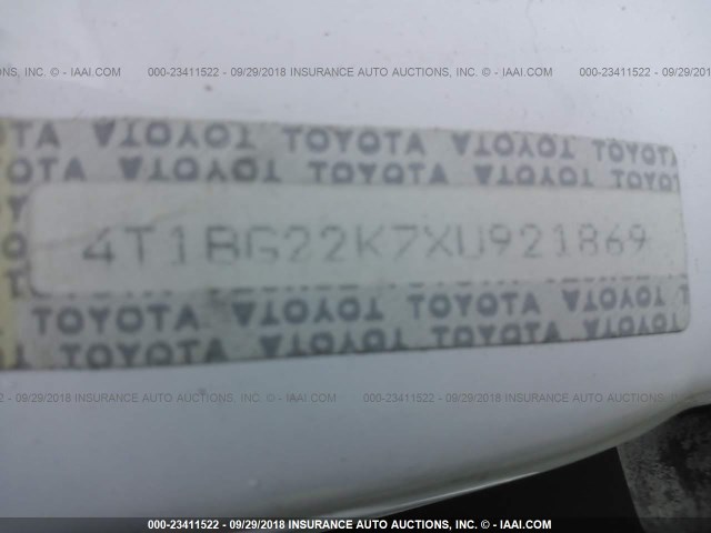 4T1BG22K7XU921869 - 1999 TOYOTA CAMRY CE/LE/XLE 白色 照片 9