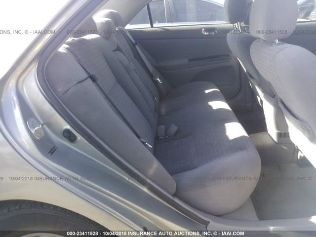 4T1BE32K65U557050 - 2005 TOYOTA CAMRY LE/XLE/SE Бежевый фото 8