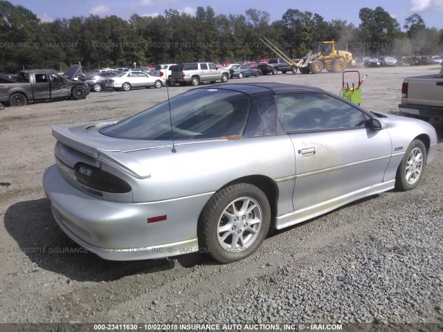 2G1FP22GXY2163592 - 2000 CHEVROLET CAMARO Z28 SILVER photo 4