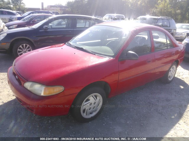 3FAFP13P31R185835 - 2001 FORD ESCORT RED photo 2