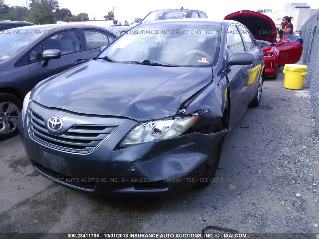 4T1BE46K27U727603 - 2007 TOYOTA CAMRY NEW GENERAT CE/LE/XLE/SE GRAY photo 6