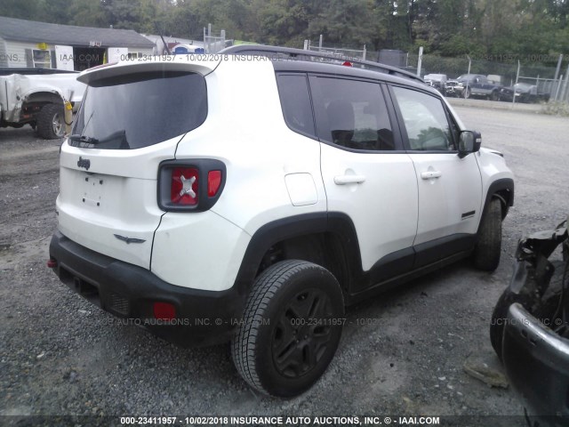 ZACCJBCB7HPF17806 - 2017 JEEP RENEGADE TRAILHAWK WHITE photo 4