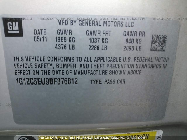 1G1ZC5EU9BF376812 - 2011 CHEVROLET MALIBU 1LT SILVER photo 9