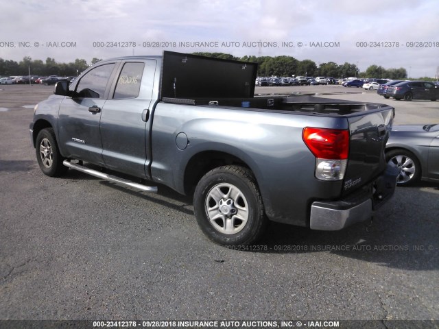 5TFRU54129X017530 - 2009 TOYOTA TUNDRA DOUBLE CAB/DOUBLE CAB SR5 GRAY photo 3