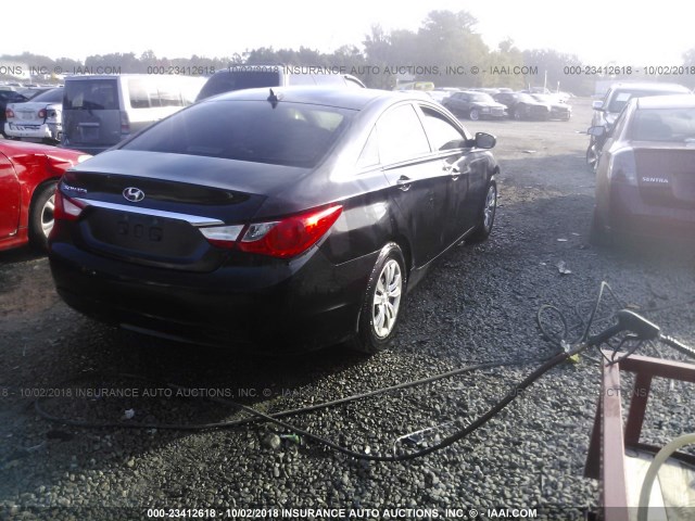 5NPEB4AC5BH006608 - 2011 HYUNDAI SONATA GLS BLACK photo 4