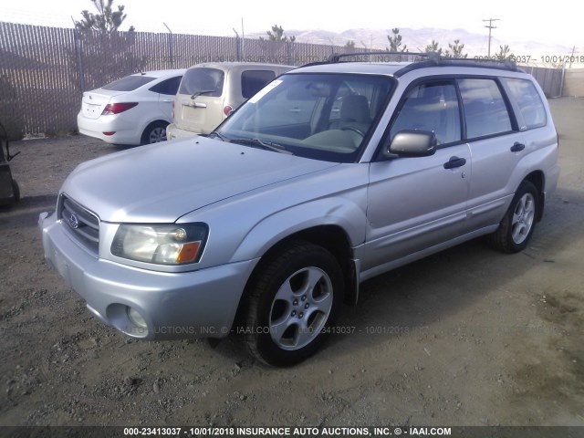 JF1SG656X4G730747 - 2004 SUBARU FORESTER 2.5XS SILVER photo 2