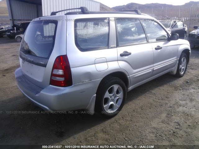 JF1SG656X4G730747 - 2004 SUBARU FORESTER 2.5XS SILVER photo 4