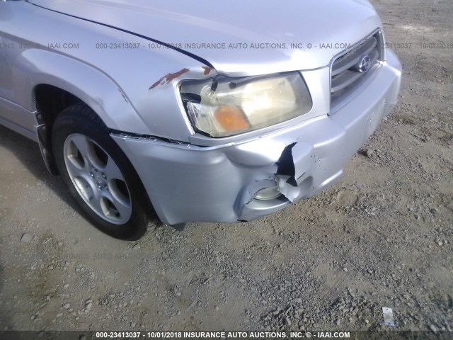 JF1SG656X4G730747 - 2004 SUBARU FORESTER 2.5XS ვერცხლისფერი ფოტო 6