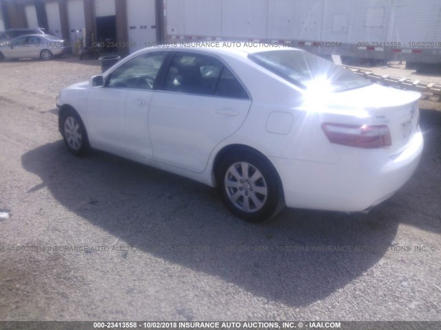 4T1BK46KX9U581608 - 2009 TOYOTA CAMRY SE/LE/XLE WHITE photo 3
