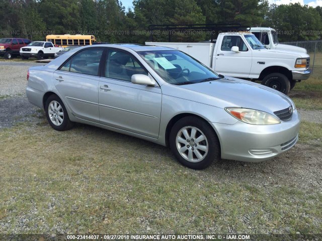 4T1BF30K22U534313 - 2002 TOYOTA CAMRY LE/XLE/SE Gümüş foto 1
