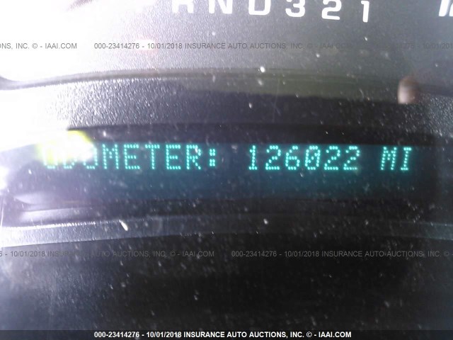 1GCEC19Z47Z110415 - 2007 CHEVROLET SILVERADO C1500 CLASSIC WHITE photo 7