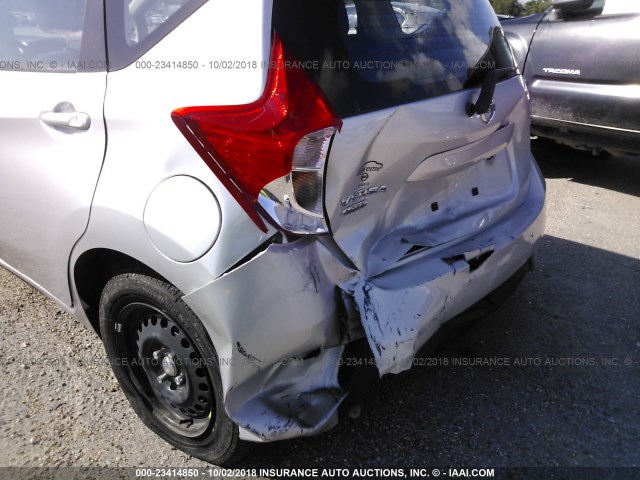3N1CE2CP7HL379132 - 2017 NISSAN VERSA NOTE S/S PLUS/SV/SL/SR SILVER photo 6