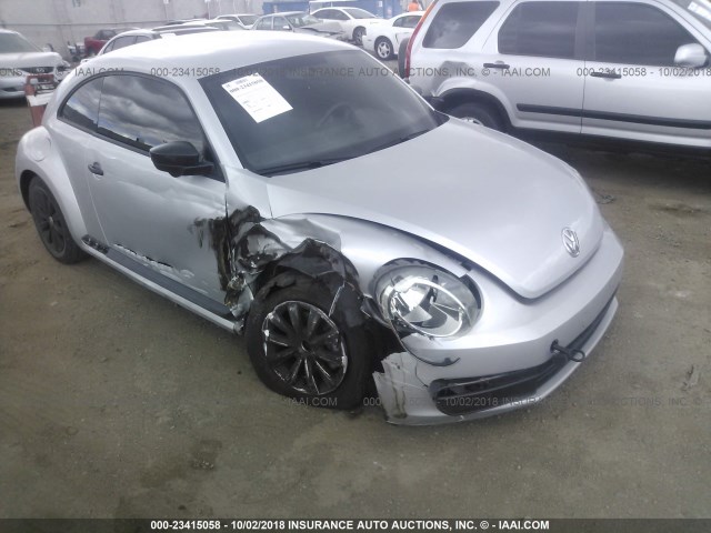 3VWF17ATXEM642848 - 2014 VOLKSWAGEN BEETLE SILVER photo 1