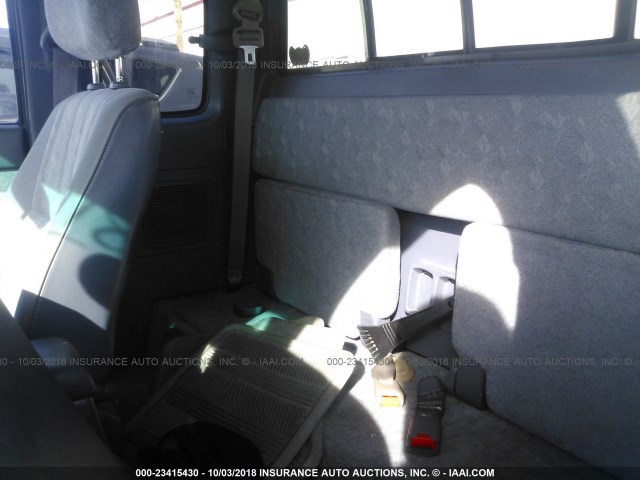 4TASM92N6YZ598012 - 2000 TOYOTA TACOMA XTRACAB PRERUNNER შავი ფოტო 8