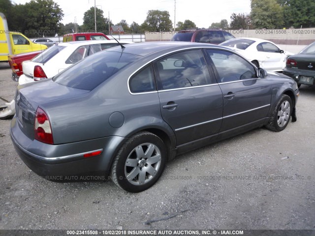 WVWAD63B85E071627 - 2005 VOLKSWAGEN PASSAT GLS GRAY photo 4