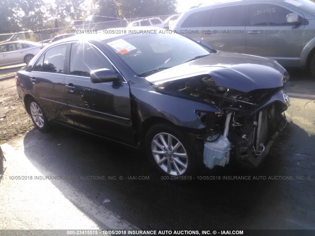 4T1BK3EK2BU124633 - 2011 TOYOTA CAMRY SE/LE/XLE GRAY photo 1