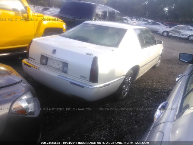 1G6ET1297VU609894 - 1997 CADILLAC ELDORADO TOURING WHITE photo 4