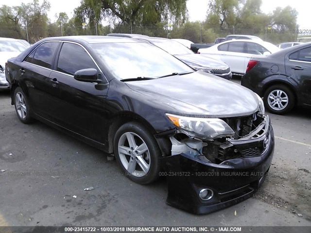 4T1BF1FK2EU839651 - 2014 TOYOTA CAMRY L/SE/LE/XLE შავი ფოტო 1