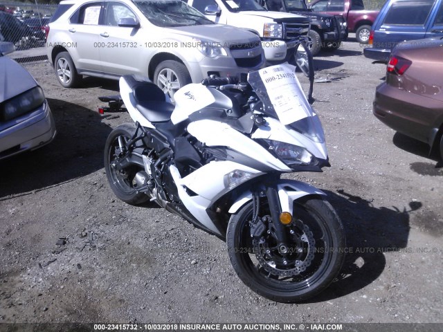 JKAEXEJ18HDA00920 - 2017 KAWASAKI EX650 J თეთრი ფოტო 1