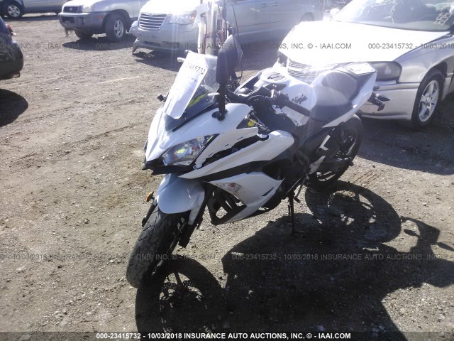 JKAEXEJ18HDA00920 - 2017 KAWASAKI EX650 J თეთრი ფოტო 2