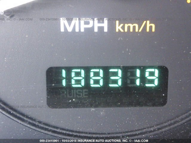 1J4GW48S44C306367 - 2004 JEEP GRAND CHEROKEE LAREDO/COLUMBIA/FREEDOM 银色 照片 7