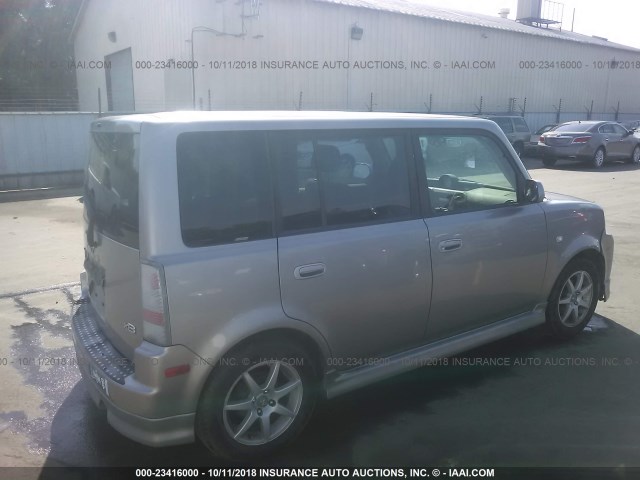 JTLKT324740165832 - 2004 TOYOTA SCION XB ნაცრისფერი ფოტო 4