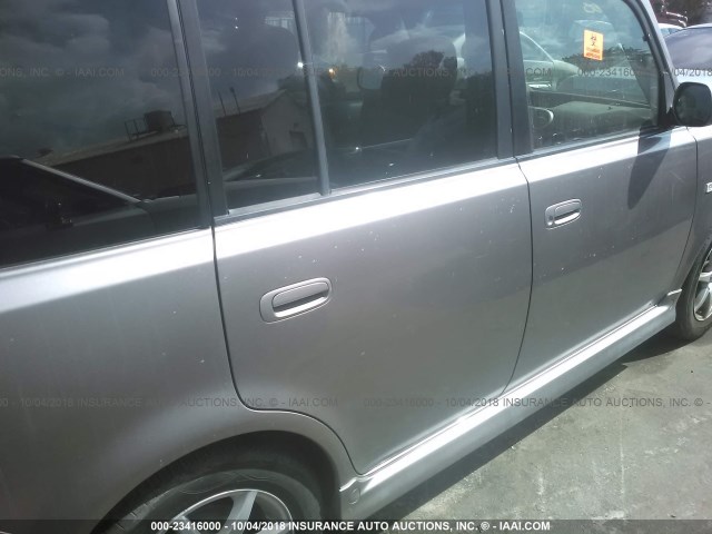 JTLKT324740165832 - 2004 TOYOTA SCION XB ნაცრისფერი ფოტო 6