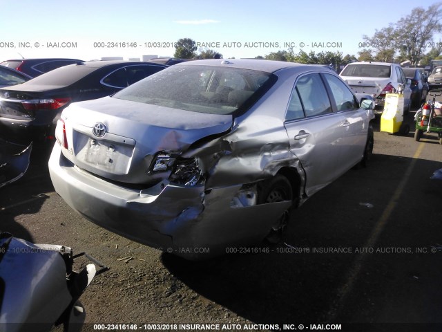 4T4BF3EK8BR205016 - 2011 TOYOTA CAMRY SE/LE/XLE SILVER photo 4